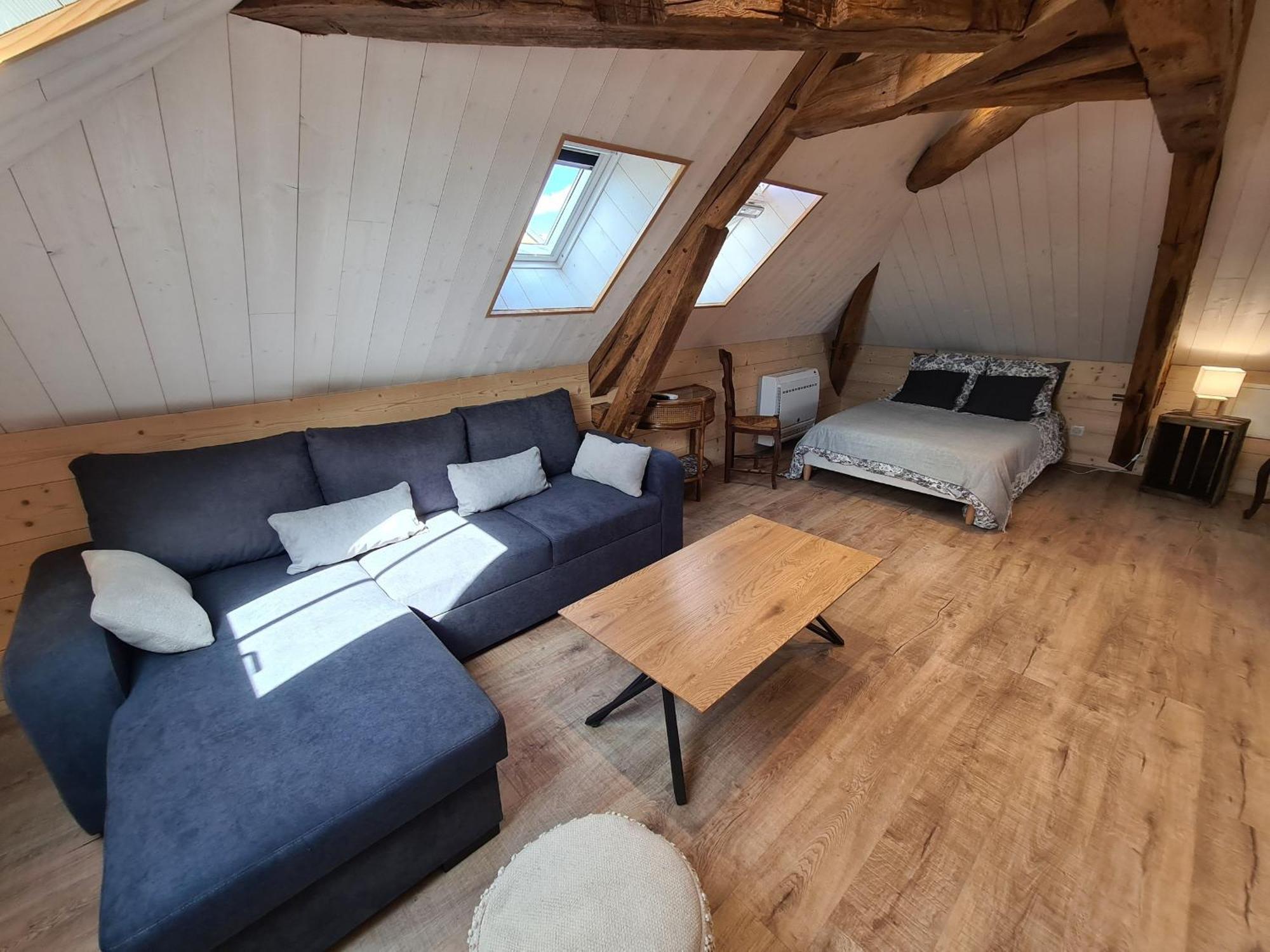 Gite Spacieux A Briare Avec Terrasse, Ideale Pour Familles Et Seminaires, Animaux Acceptes. - Fr-1-590-371 エクステリア 写真